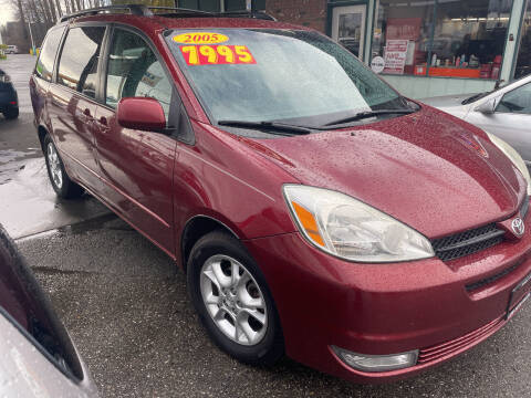2005 Toyota Sienna for sale at Low Auto Sales in Sedro Woolley WA
