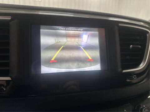 2020 Chrysler Voyager LXi