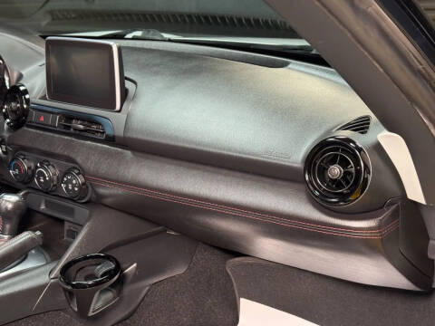 2016 Mazda MX-5 Miata Club