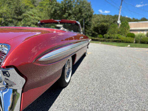 1961 Oldsmobile Starfire