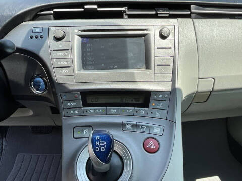 2012 Toyota Prius Two