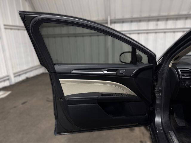 2017 Ford Fusion Titanium