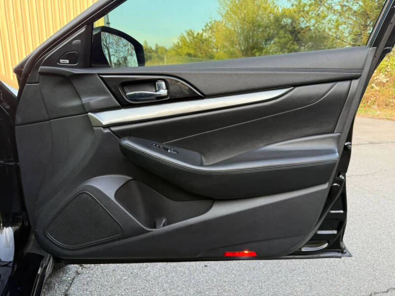 2017 Nissan Maxima
