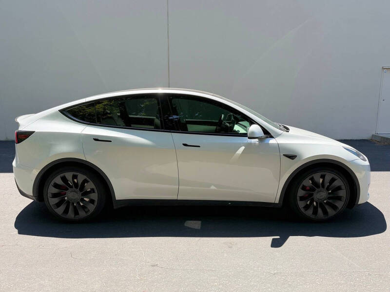 2021 Tesla Model Y Performance