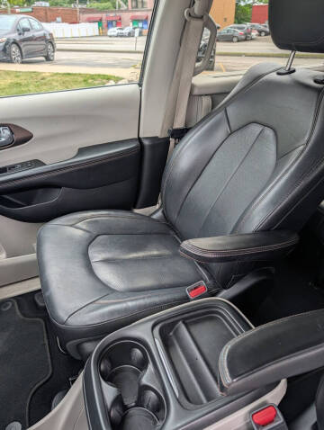 2018 Chrysler Pacifica Touring L