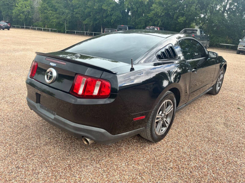 2011 Ford Mustang V6