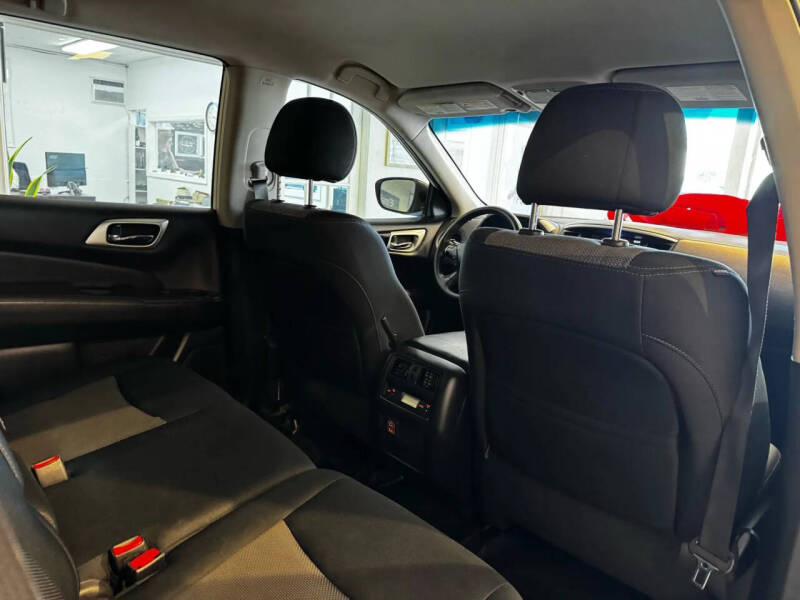 2018 Nissan Pathfinder