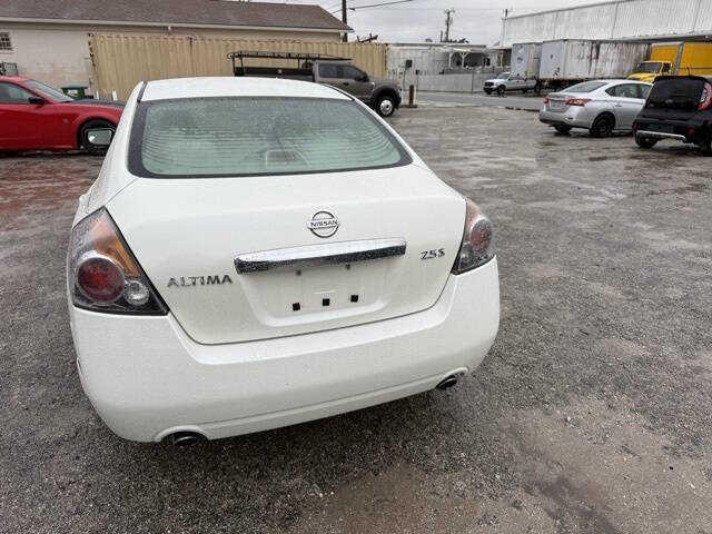 2010 Nissan Altima 2.5 S