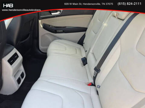 2017 Ford Edge Titanium
