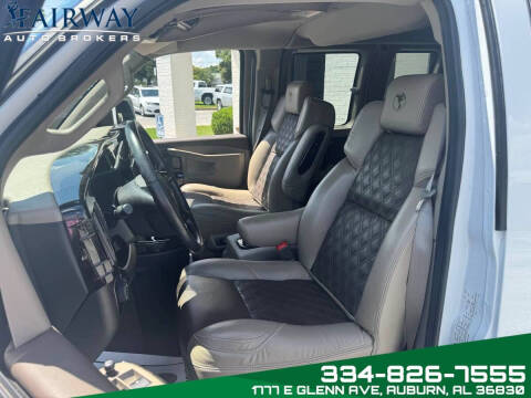 2023 GMC Savana 2500