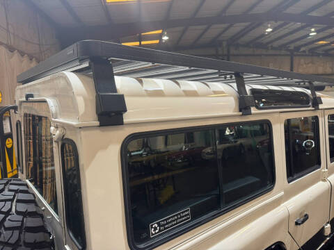 1990 Land Rover Defender