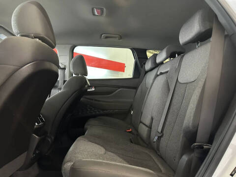 2019 Hyundai Santa Fe SE 2.4L