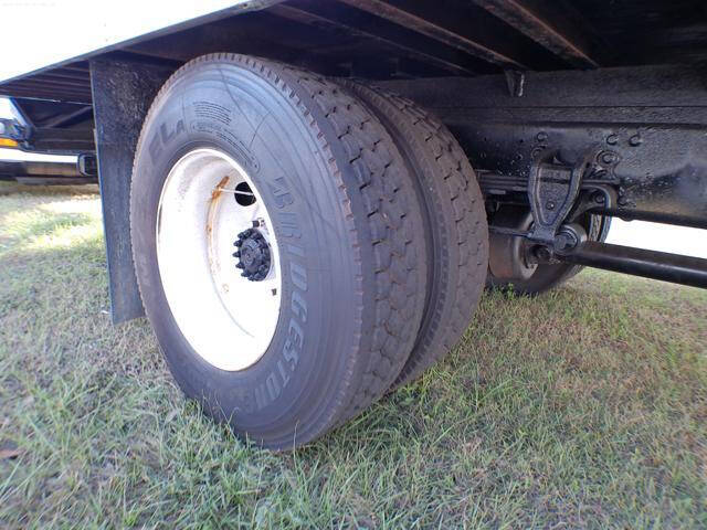 2016 Hino Conventional Cab