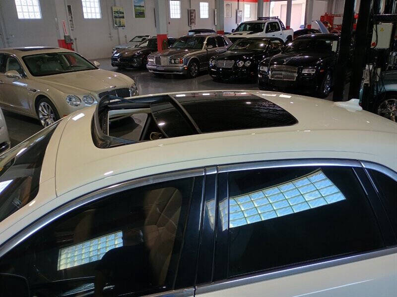 2011 Rolls-Royce Ghost 89