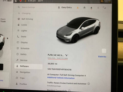 2023 Tesla Model Y Performance