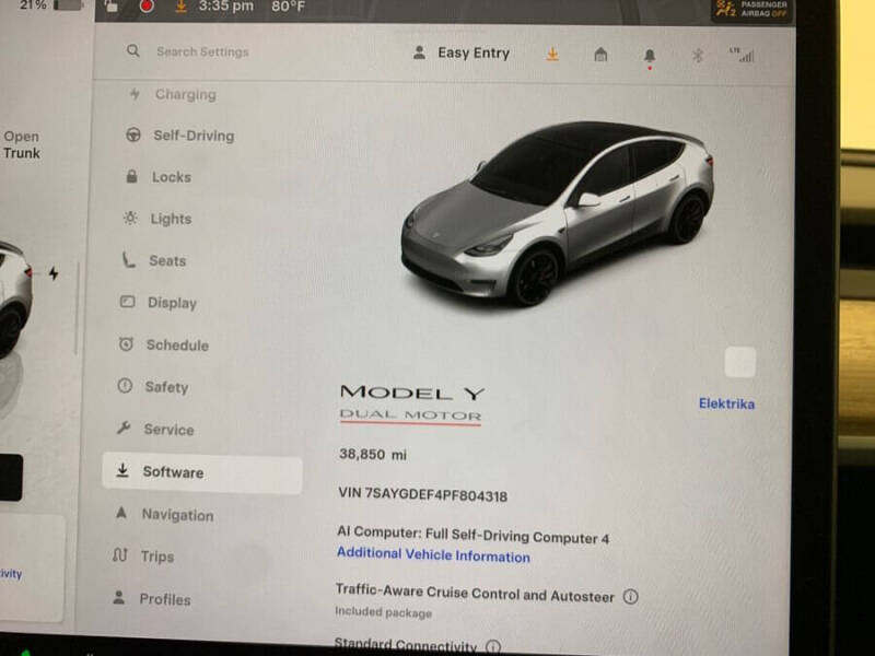 2023 Tesla Model Y Performance
