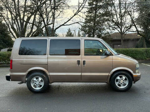 2003 Chevrolet Astro LT