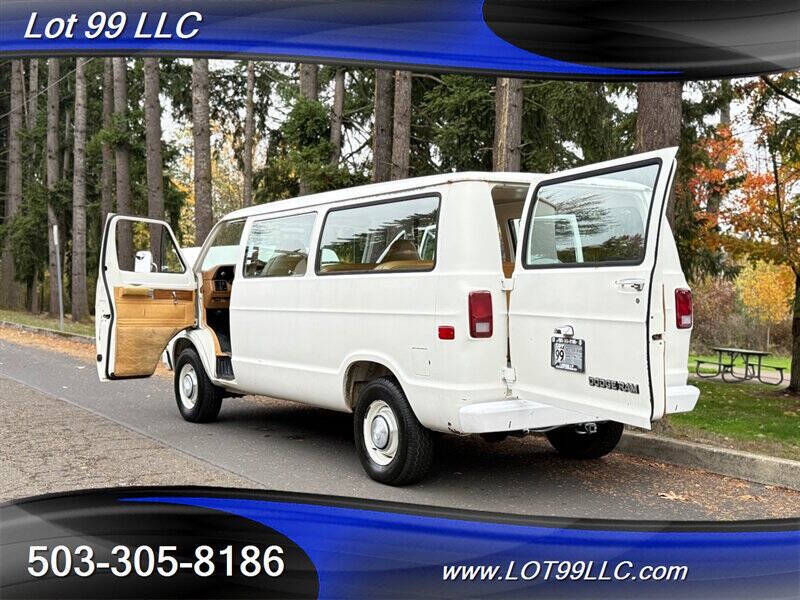 1985 Dodge Ram Van B250