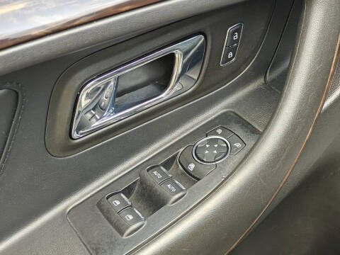 2014 Ford Taurus Limited