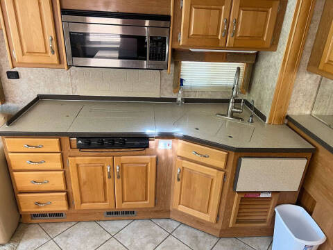 2006 Holiday Rambler Endeavor