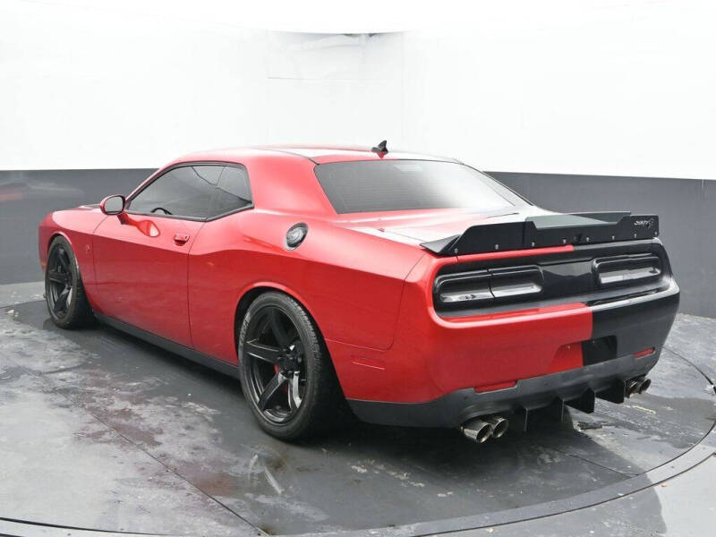 2016 Dodge Challenger SRT Hellcat