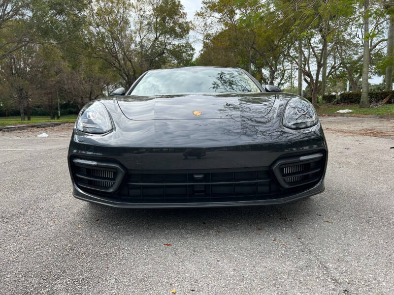 2021 Porsche Panamera