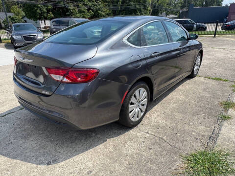 2015 Chrysler 200 LX