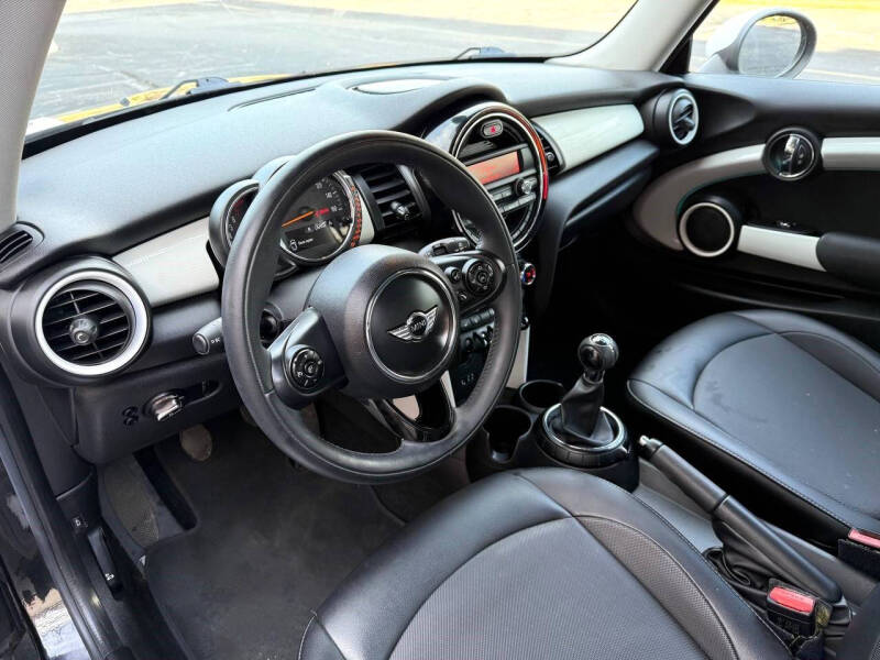 2015 MINI Hardtop 2 Door Cooper