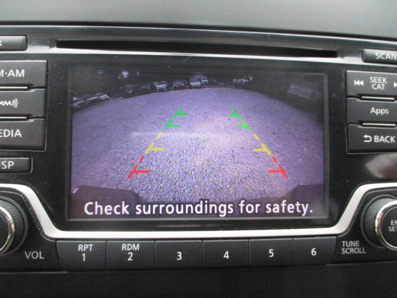 2016 Nissan Frontier SV