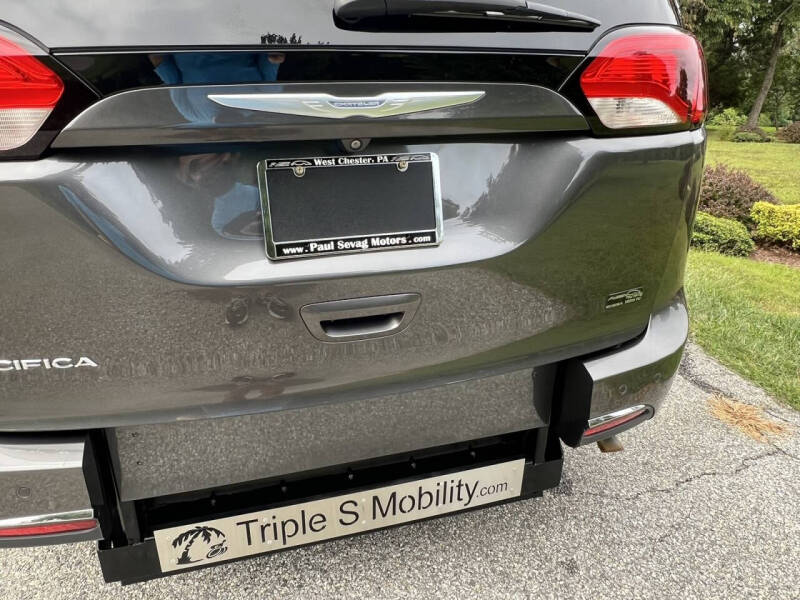 2017 Chrysler Pacifica