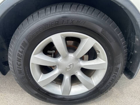2004 Infiniti FX35