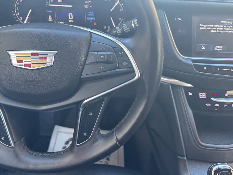 2018 Cadillac XT5 Luxury