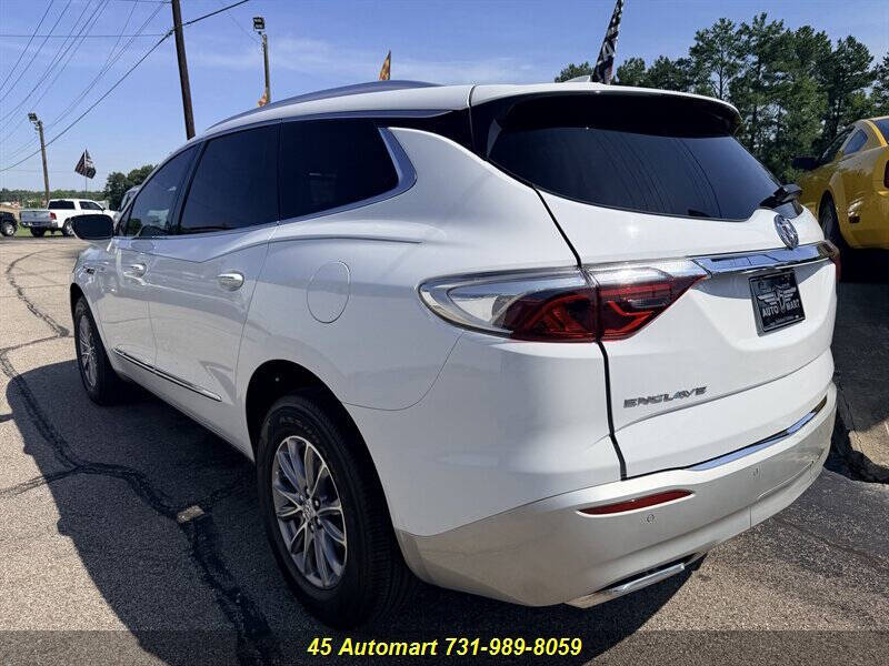2023 Buick Enclave Essence