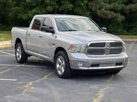 2015 RAM 1500 SLT