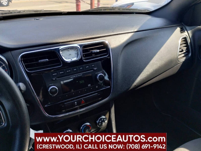 2014 Chrysler 200 LX