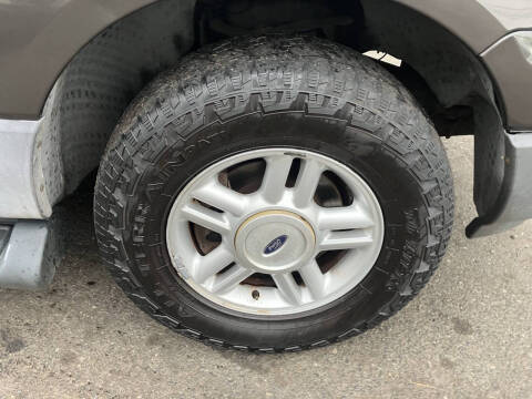 2006 Ford Expedition XLT