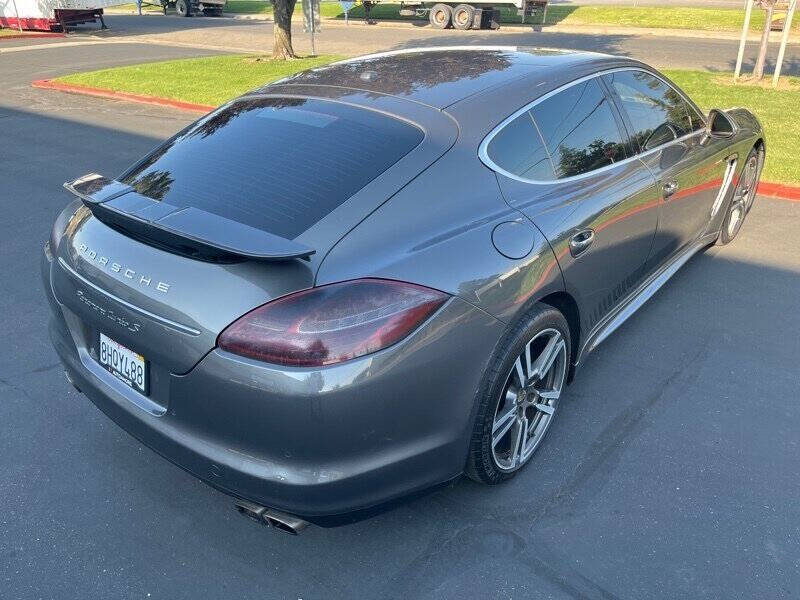 2012 Porsche Panamera Turbo S