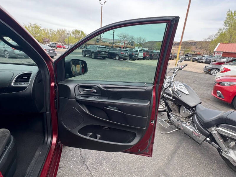 2019 Dodge Grand Caravan SE