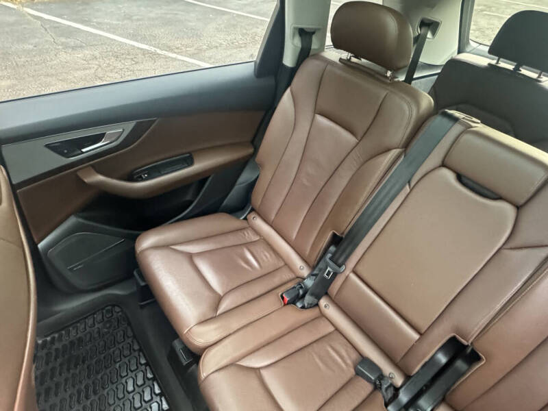 2018 Audi Q7 2.0T quattro Premium Plus