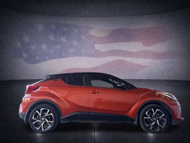 2020 Toyota C-HR XLE