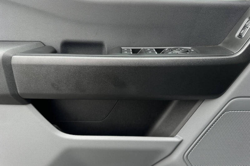 2025 Ford F-350 Super Duty XL