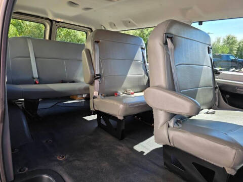 2012 Ford E-Series E-350 SD