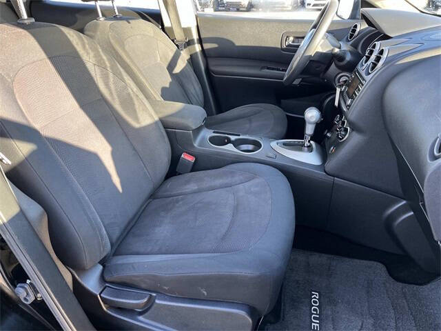 2014 Nissan Rogue Select S