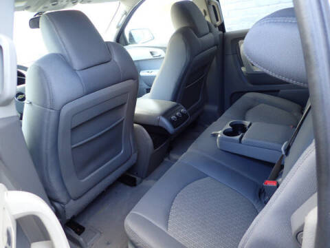 2012 Chevrolet Traverse LS