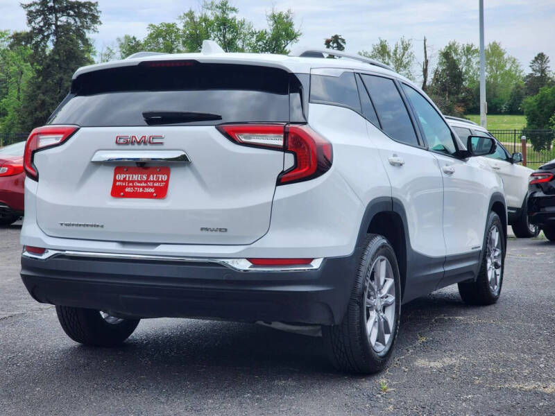 2022 GMC Terrain SLT