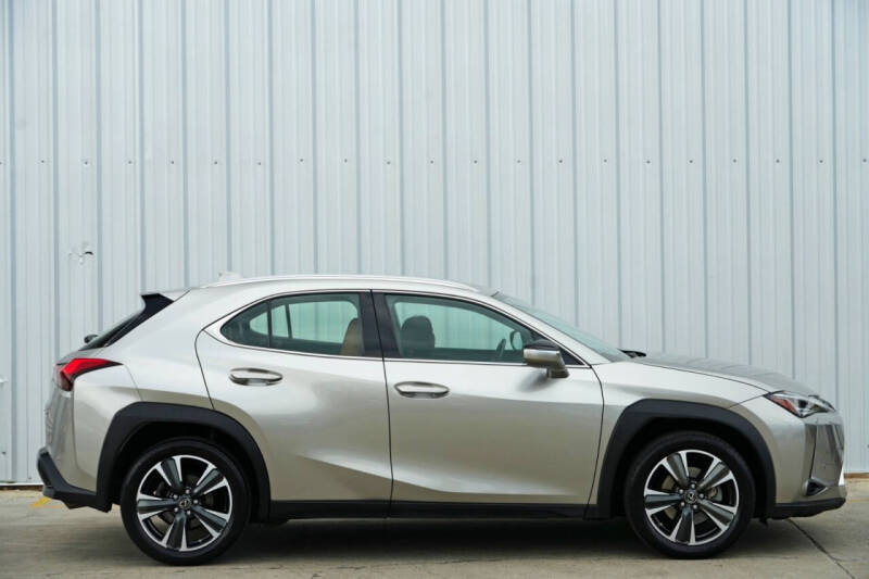 2021 Lexus UX 200