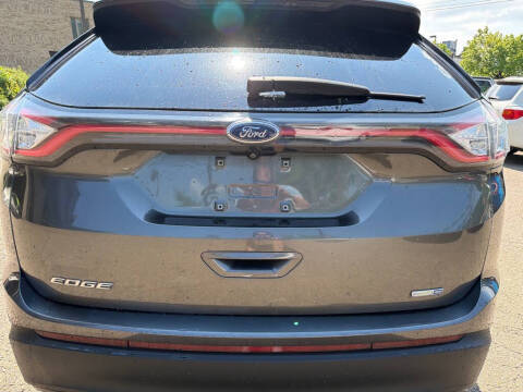 2017 Ford Edge SE