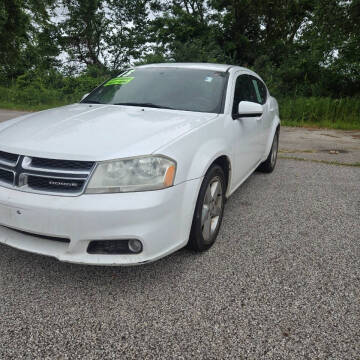 2011 Dodge Avenger Lux
