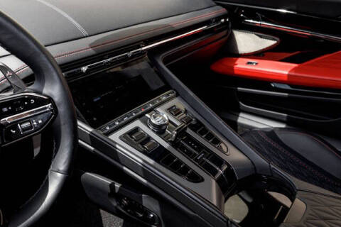 2024 Aston Martin DB12 V8