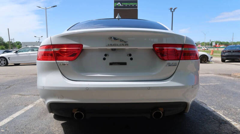 2017 Jaguar XE 35t First Edition